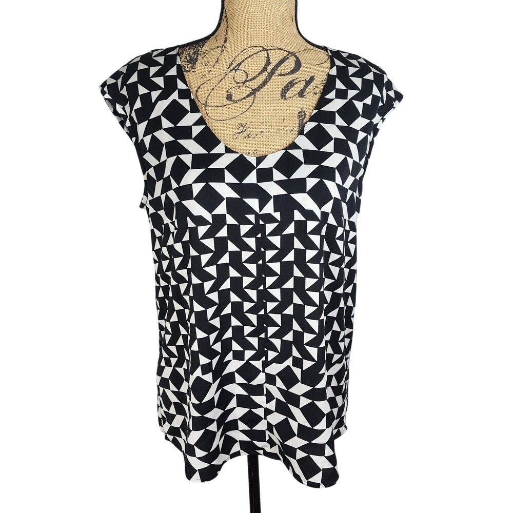 J.CREW Size 8 Satin Black Ivory Geometric Sleeveless Lightweight Office Blouse